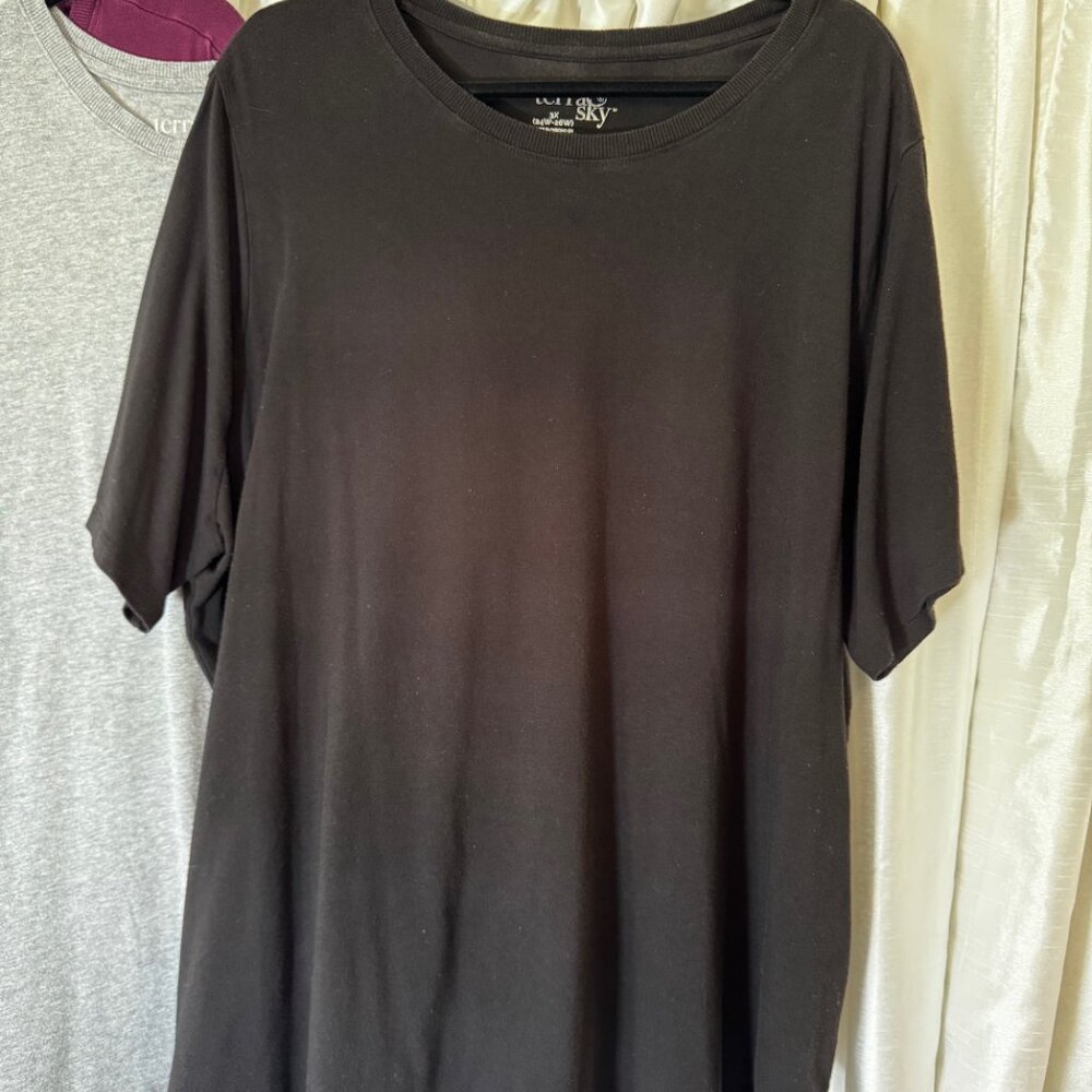 ✨Three Terra & Sky Classic Crewneck T-Shirts – 3X (24W–26W) ✨ - Picture 4 of 6